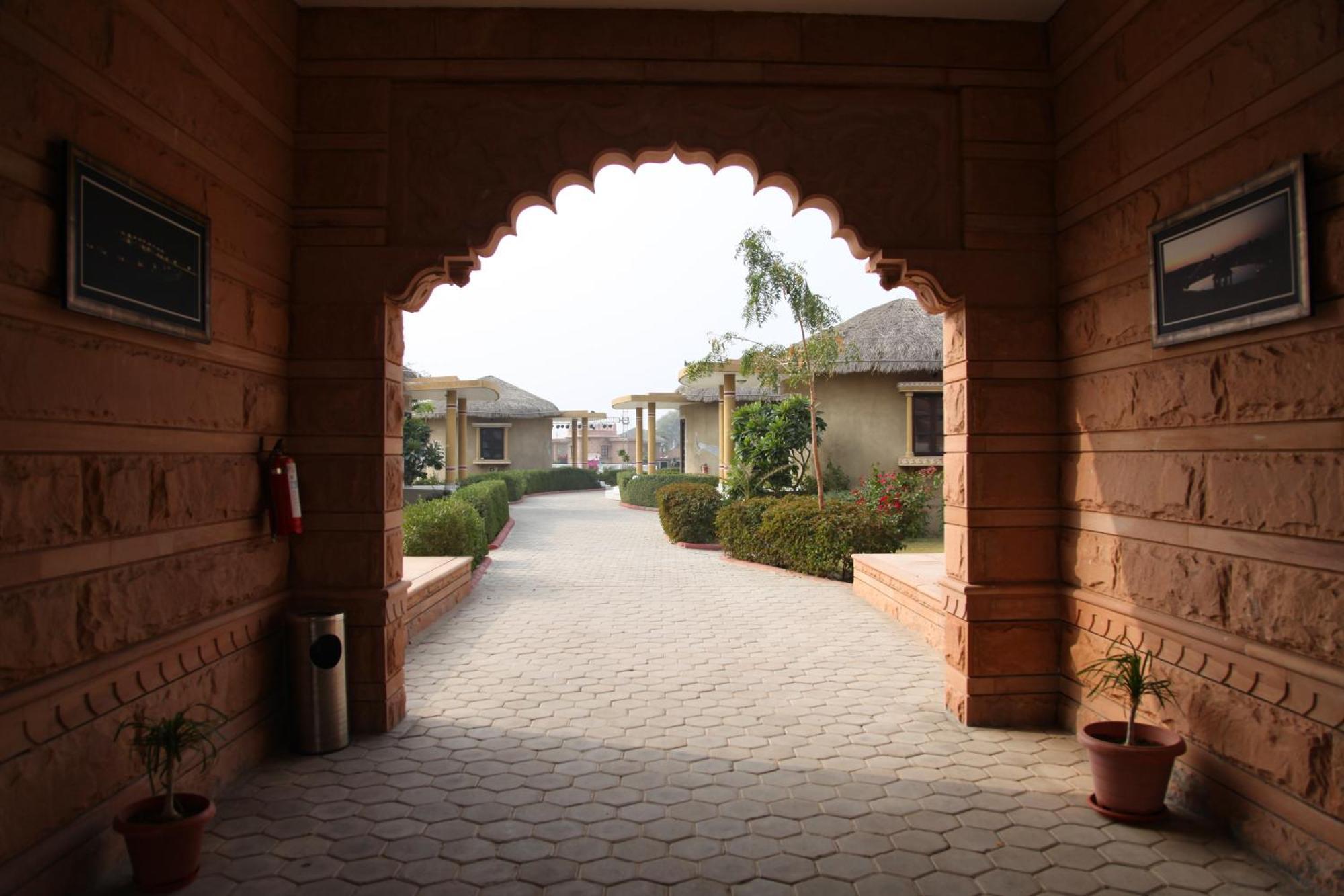 Thar Oasis Resort And Camp Dechu ภายนอก รูปภาพ